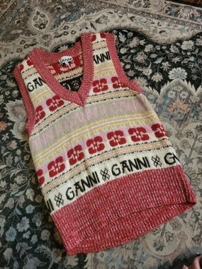 Ganni Red and Pink Patterned Knit Sweater Vest